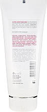 Feuchtigkeitsspendende Körpermilch mit CM-Glucan - Skincode Essentials 24H Comfort Body Lotion — Bild N2