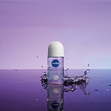 Deo Roll-on - Nivea Fresh Sensation Antiperspirant Antibacterial — Bild N3