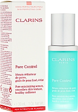 Düfte, Parfümerie und Kosmetik Feuchtigkeitssepnendes Gesichtsserum zur Porenverengung - Clarins Pore Control Pore Minimizing Serum