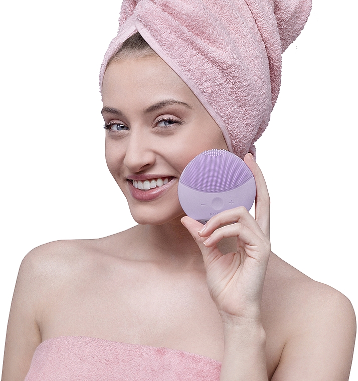 Reinigende Smart-Massagebürste für das Gesicht Luna Mini 2 Plus Lavender - Foreo Luna Mini 2 Plus Lavender — Bild N5
