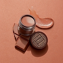 Intensiv regenerierende Lippenmaske für die Nacht - Eveline Cosmetics Choco Glamour Lip Sleeping Mask  — Bild N2