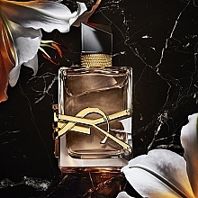 Yves Saint Laurent Libre Flowers & Flames  - Eau de Parfum — Bild N4