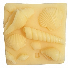 Düfte, Parfümerie und Kosmetik Handgemachte Naturseife mit Kokos- und Grapefruitöl - Bomb Cosmetics What the Shell Art of Soap