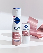 Deo Roll-on - Nivea Derma Dry Control Maximum Antiperspirant — Bild N6