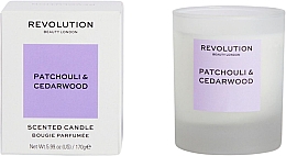 Duftkerze Patschuli und Zeder - Makeup Revolution Patchouli & Cedarwood Scented Candle — Bild N1