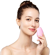 Reinigende und straffende Smart-Massagebürste für normale Gesichtshaut Luna 3 - Foreo Luna 3 Cleansing Brush For Normal Skin — Bild N4