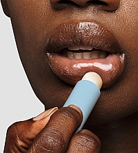 Intensiv feuchtigkeitsspendender Lippenbalsam mit Kokosduft - Pharma Oil Coconut Lip Balm — Bild N5