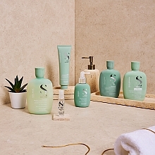 Reinigungsshampoo gegen Schuppen - Alfaparf Semi Di Lino Scalp Rebalance Purifying Low Shampoo — Bild N8