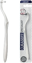 Zahnbürste für Implantate und Zahnspangen - Curaprox Curasept Specialist Implant Toothbrush — Bild N1
