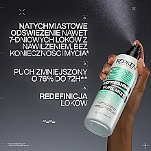 Erfrischendes Spray für lockiges Haar - Redken Refreshing Curl Mist  — Bild N2