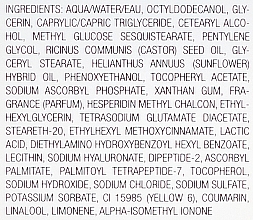 Augencreme mit Vitamin C, Peptiden, Hyaluronsäure - Klapp C Pure EyeZone Treatment — Bild N3