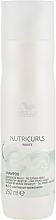 Düfte, Parfümerie und Kosmetik Pflegendes und feuchtigkeitsspendendes Shampoo für gewelltes und lockiges Haar - Wella Professionals Nutricurls Waves Shampoo 