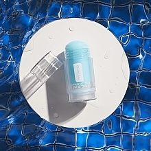 Gesichtsprimer-Stift mit kühlender Wirkung - Catrice Poolside Of Life Cooling Face Stick — Bild N4