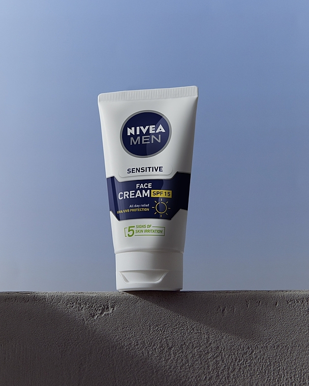 Gesichtscreme für Männer für empfindliche Haut - Nivea Men Sensitive Facial Cream SPF15 — Bild N5