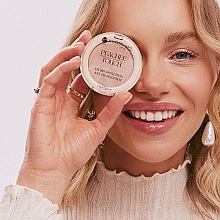 Highlighter für Gesicht und Körper - Bell HypoAllergenic x Peachee Touch Highlighter	 — Bild N3