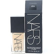 Düfte, Parfümerie und Kosmetik Foundation - Nars Light Reflecting Foundation