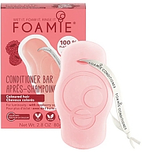 Düfte, Parfümerie und Kosmetik Fester Conditioner für coloriertes Haar mit Himbeersamenöl - Foamie Conditioner Bar The Berry Best