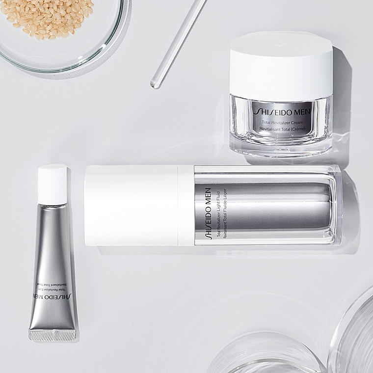 Regenerierende Anti-Falten Gesichtscreme - Shiseido Men Total Revitalizer Cream  — Bild N7