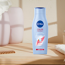 Farbschützendes Shampoo für gefärbtes und gesträhntes Haar - NIVEA Color Protect pH Balace Mild Shampoo — Bild N8