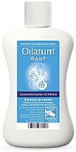Milde Badeemulsion für Neugeborene und Kinder für trockene, atopische und zu Ekzemen neigende Haut - Oilatum Baby Bath Emulsion — Bild N1