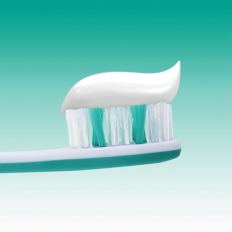 Zahnpasta mit Aminfluorid für empfindliche Zähne - Elmex Sensitive Toothpaste — Foto N5