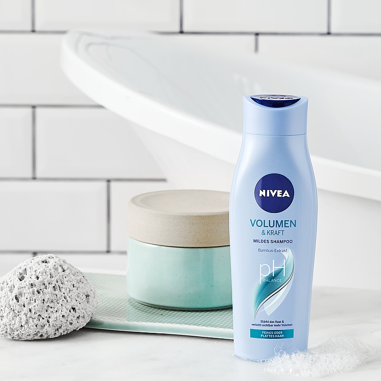 Pflegeshampoo "Volumen & Kraft" - NIVEA Hair Care Volume Sensation Shampoo — Bild N2