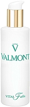 Vitalisierendes Gesichtstonikum für zarte Haut mit Kamillenextrakt - Valmont Vital Falls — Bild N1