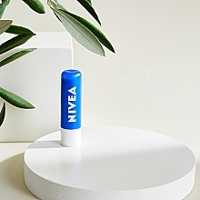 Lippenbalsam mit Naturölen und Sheabutter - NIVEA Original Care 24H Lip Balm — Foto N6