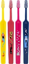 Düfte, Parfümerie und Kosmetik Zahnbürste für Kinder gelb, rot, purpurrot, blau 4 St. - TePe Kids Extra Soft