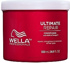 Haarspülung mit AHA-Säuren und Omega-9  - Wella Professionals Ultimate Repair Conditioner With AHA & Omega-9	 — Bild N1