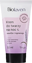 Düfte, Parfümerie und Kosmetik Feuchtigkeitsspendende und regenerierende Nachtcreme mit Traubenkern- und Lavendelöl - Biolaven Night Face Cream