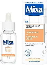 Serum mit Vitamin C und Glykolsäure für strahlendes Aussehen bei matter, empfindlicher Gesichtshaut - Mixa Sensitive Skin Expert Serum gegen dunkle Flecken — Bild N1