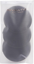 Kosmetikschwämme zum Abschminken 3 St. schwarz - Revolution Skincare Recycled & Reusable Microfibre Cleansing Cushions — Bild N2