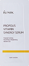 Vitaminserum mit Propolis - iUNIK Propolis Vitamin Synergy Serum (Probe)  — Bild N1