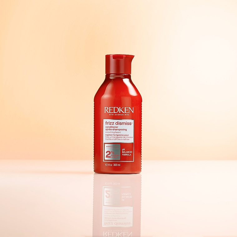 Conditioner für Feuchtigkeits- und Anti-Frizz-Kontrolle - Redken Frizz Dismiss Conditioner — Bild N3