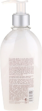Schützende und feuchtigkeitsspendende Körperlotion - L'Occitane Almond Milk Veil — Bild N2