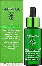 Aufhellendes Anti-Aging Gesichtsserum mit weißer Pfingstrose und Propolis - Apivita Bee Radiant Glow Activating & Anti-Fatigue Serum — Bild N2