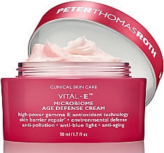 Innovative feuchtigkeitsspendende und schützende Anti-Aging Gesichtscreme - Peter Thomas Roth Vital-E Microbiome Age Defense Cream — Bild N2