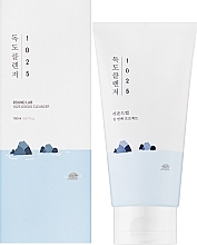 Sanft reinigendes Gesichtsgel  - Round Lab 1025 Dokdo Cleanser — Bild N2