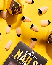 Kunstfingernägel mit Klebepads - Essence Nails In Style Be In Line — Bild N4