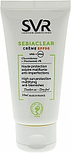 Mattierende Sonnenschutzcreme gegen Hautunreinheiten SPF 50 - SVR Sebiaclear Cream SPF 50 Mattifying Anti-Blemishes — Bild N1