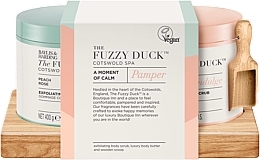 Düfte, Parfümerie und Kosmetik Set - Baylis & Harding The Fuzzy Duck Cotswold Spa A Moment Of Calm Gift Set (crystal/400g + b/butter/400g + acc/2pcs)