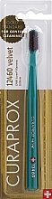 Zahnbürste Velvet CS 12460 grün mit weinroten Borsten - Curaprox — Bild N1