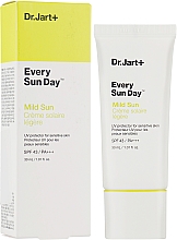Milde Sonnenschutzcreme für das Gesicht SPF 43 PA+++ - Dr. Jart+ Every Sun Day Mild Sun — Bild N2