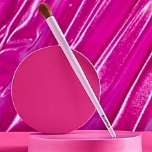 Lidschatten-Pinsel - Essence Blending Brush — Bild N4