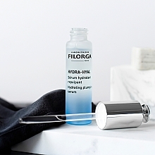 Feuchtigkeitsspendendes und revitalisierendes Gesichtsserum - Filorga Hydra-Hyal Hydrating Plumping Serum — Bild N6