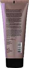 Nährende und farbschützende Haarmaske mit Sheabutter und Quinoa-Protein - REF Colour Boost Masque — Bild N2