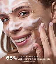 Gesichtsreinigungsschaum mit Milchsäure und Centella asiatica-Extrakt - Relance Lactic Acid + Centella Asiatica Extract Face Foam — Bild N2