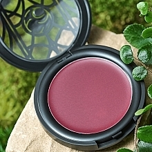 Cremiges Rouge  - Catrice Mystic Forest Cream Blush  — Bild N6