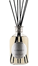 Duftzerstäuber mit Stäbchen  - Nicolai Parfumeur Createur Katmandou Reed Diffusers  — Bild N1